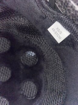 Lyžařská helma - 7