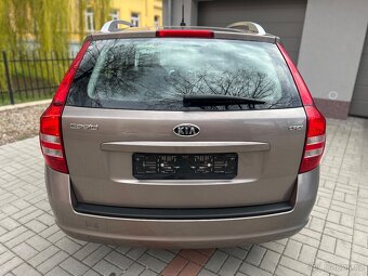 KIA CEED 1.6 CRDI 85KW /1.MAJITEL - 7
