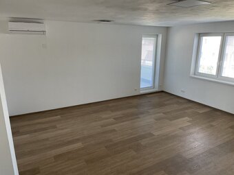 Pronájem bytu 2+kk, Kroměříž - 7
