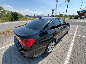 BMW 320i F30 135kW automat, 2014 - 7