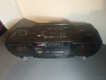 BOOMBOX SHARP 3× - 7