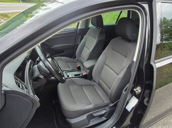 Volkswagen Golf VII e-Golf 1.majitel servisní kniha - 7
