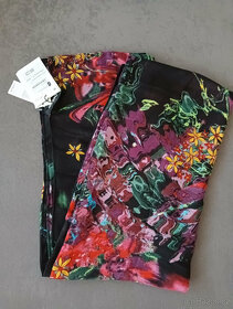 DESIGUAL 3x KABELKA, 2x ŠÁTEK, 1x PŘÍVĚŠEK a RŮZNÉ ZN. VĚCI - 7