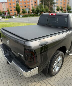 Dodge RAM 1500 5.7 HEMI—2018–4x4—TAŽNÉ 3.5t—159.000km - 7