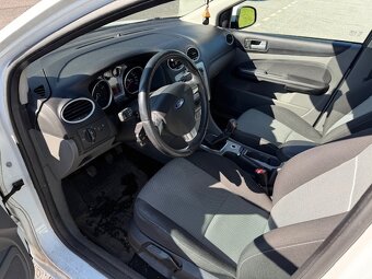 Ford Focus II - 7