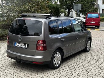 Volkswagen Touran 1.9 TDI United 7 míst Navi Tažné Facelift - 7