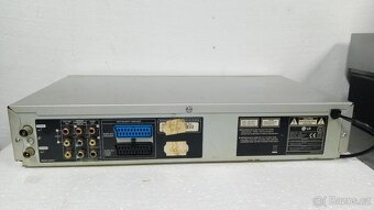 DVD přehrávač LG V280 + videorekordér (Combo DVD+VCR) - 7