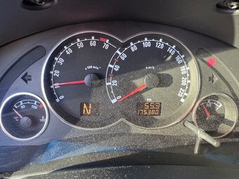 Meriva A, rv 2006, prosla STK - 7