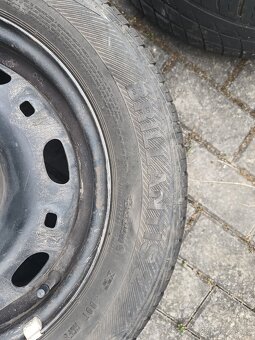 Letní pneu 185/60 R14 s disky - 7