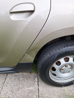 Dacia Duster 1.6, benzín - 7