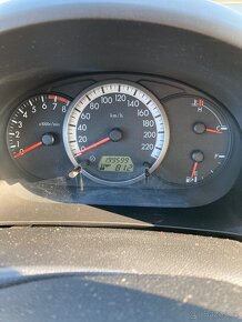 Mazda 5, 2.0 VVTi, benzin atmosféra - 7