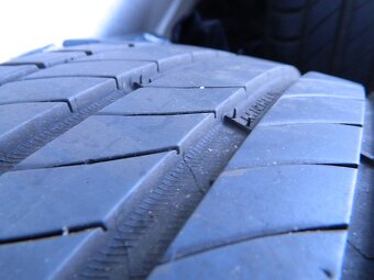 ŠKODA SUPERB III ALU KOLA+MICHELIN PRIMACY 8MM - 7