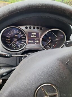 Mercedes ML 350 - 7