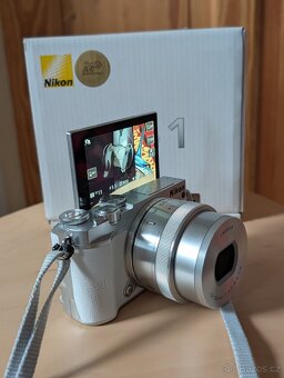 Nikon 1 J4 + 10-30mm - 7
