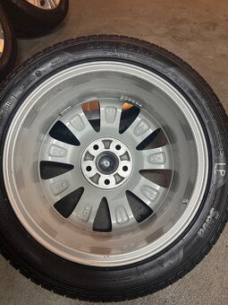 ALU Kola ŠKODA 5x112 R17 FLASH Zimní Pneu 205/50/17 9mm - 7