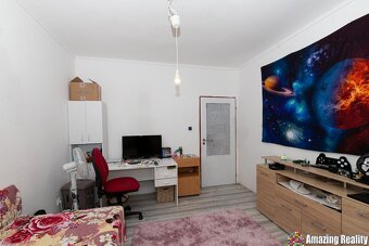 Prodej zděného bytu s garáží a balkonem, v obci Mileč - 7