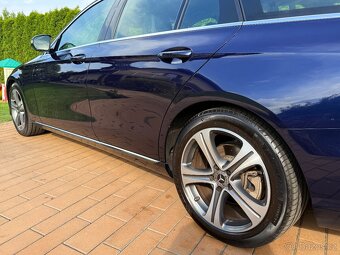 MERCEDES BENZ E 220D 4Matic 143kW AirMatic 1.Maj-07/2019-DPH - 7