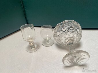 vintage styl, lisované sklo - 7