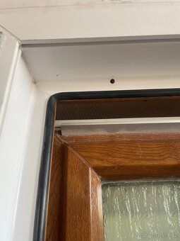 Prodám 3 ks okna, 1ks balkonových dveří - 7