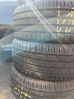 215/45R18 - 7