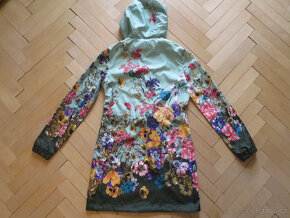 Dámský květovaný kabát s kapucí styl větrovka - 7