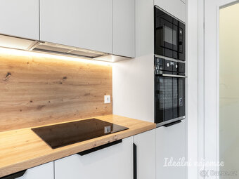 Pronájem bytu 1+kk, Závišova, Nusle, 21900 Kč/měs, 33 m2 - 7