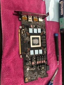 Sapphire 5600 xt - 7