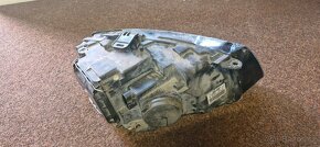 Leve prave predni svetlo audi A5 8T - 7