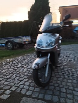 Versity 300 - 7