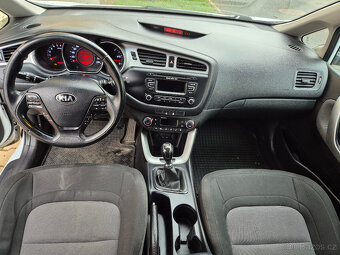 Kia Ceed combi 1.6 CRDi 94kW rok 2013 - 7