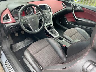Opel Astra J GTC - 7