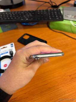 Prodám iPhone XS 64gb (100% kondice baterie) - 7