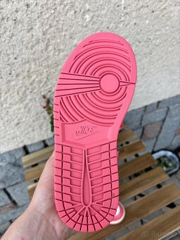 Jordan 1 mid guava ice pink - 7