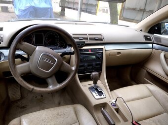 Prodám Audi A4 B7 2005 2.5TDI automat - 7