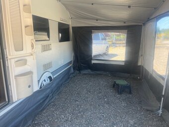 Karavan hobby 440 De Luxe easy (SLEVA) - 7