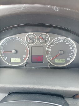 Volkswagen Sharan 1,9 TDI 85Kw 2003 - 7
