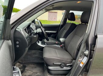 Suzuki Grand Vitara 2.4i benzín 124kw - 7