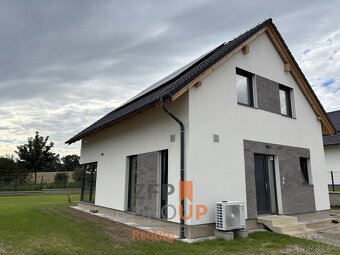 Moderní nízkoenergetický dům v Dřítči – výjimečné, na dosah - 7