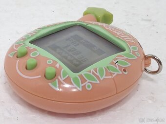 Tamagotchi Bandai 2004 Retro hračka - 7