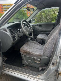 Suzuki Grand Vitara 2.0TD - 7