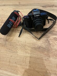 Panasonic Panasonic Lumix DC-G100V - 7