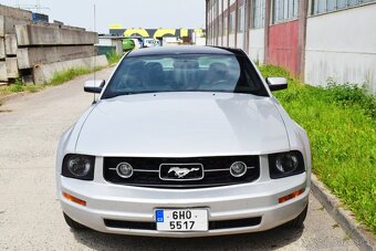 Ford Mustang KUPÉ 4.0i V6/MANUÁL/2006/KŮŽE/ - 7