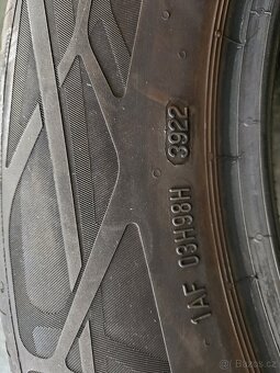 Letní pneu 215/60R17 Continental - zánovní - 7
