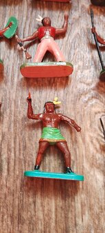 Indiáni figurky 1 z NDR - 7