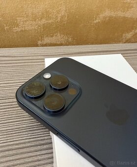 Apple iPhone 15 Pro 128GB Modrý, 100% baterie - 7