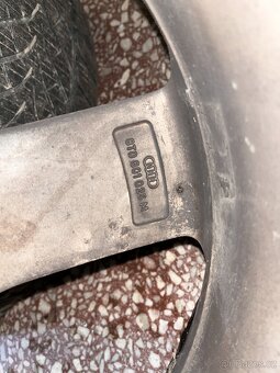 Kola R18 Audi 3ks - 7