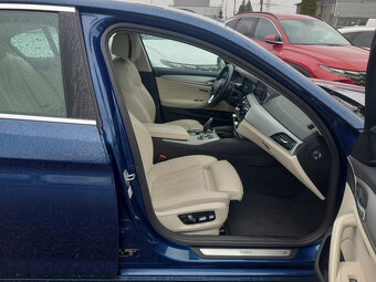 BMW 530I xDrive - 7