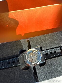 MB&F M.A.D.1s nové, nenošené - 7