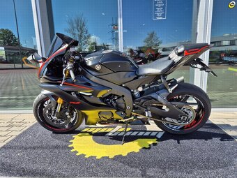 Yamaha YZF-R6 - 7