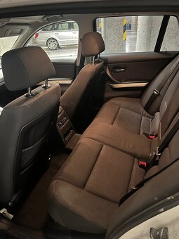 BMW e91, 320d Lci, Nízký nájezd - 7